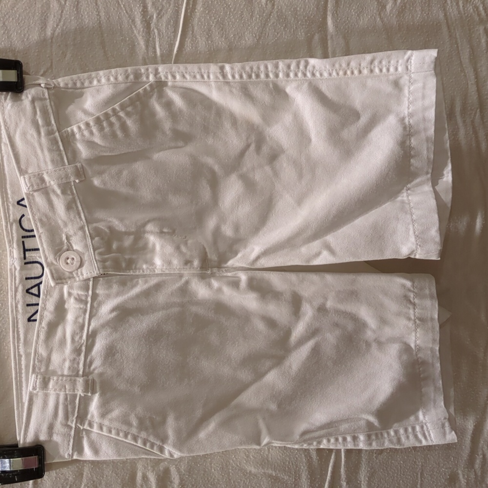 Nautica White Shorts size 4